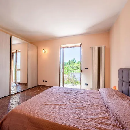 Lydia By Interhome 몸바루초